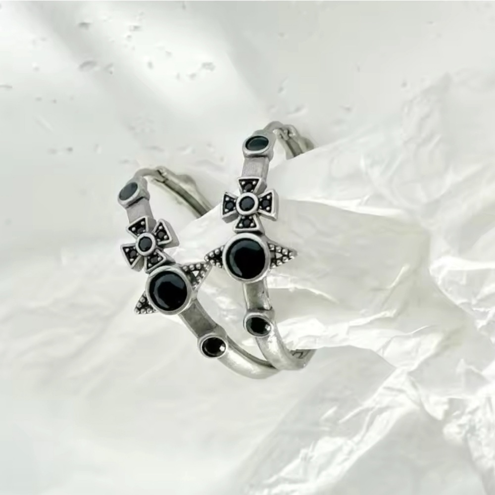 925 Sterling Silver Planet Saturn Symbol Hoop Earrings With Black Onyx Accents - Picture 1 of 5